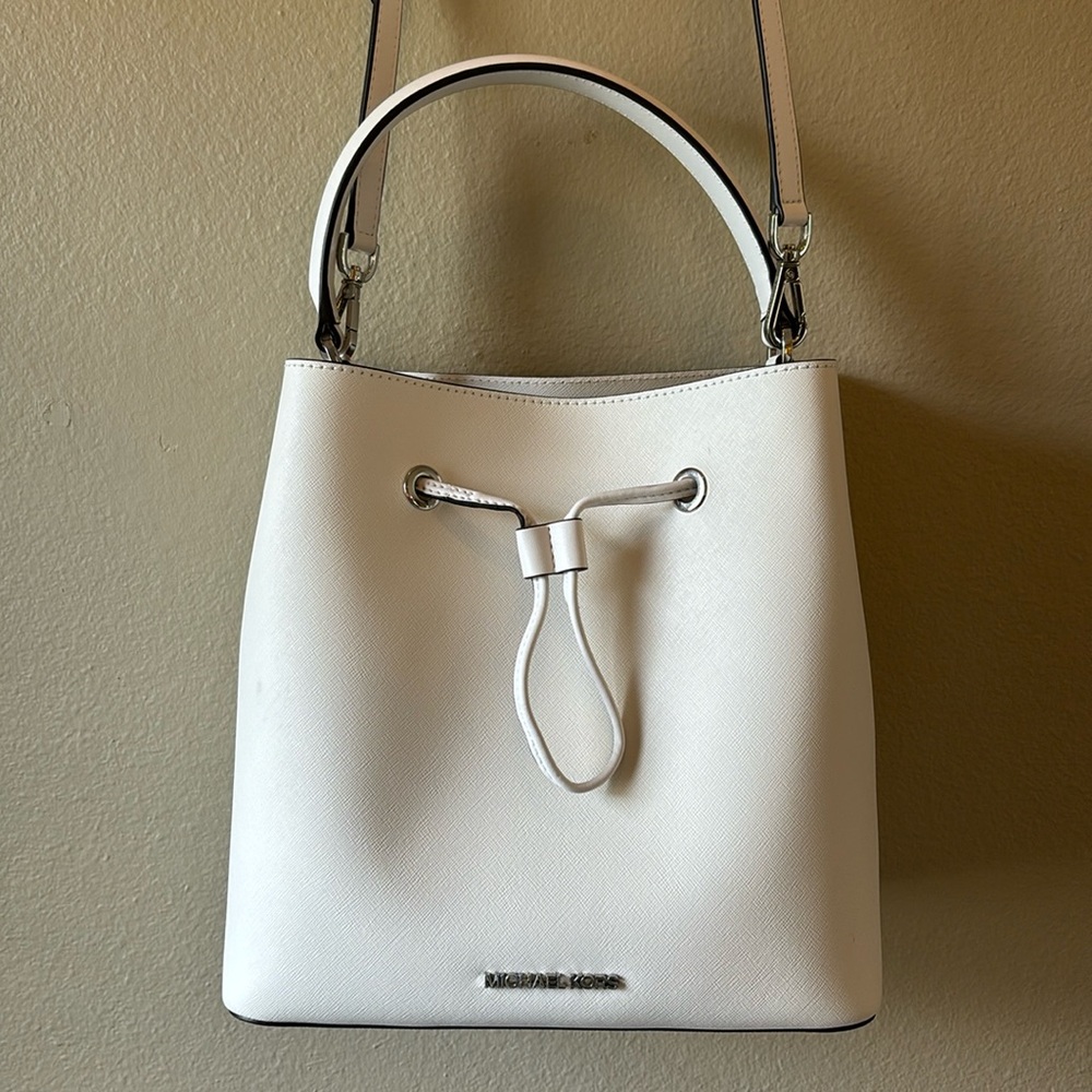Optic White Michael Kors Bucket Bag